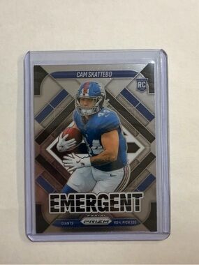 🔥Cam Skattebo Prizm Emergent Football Card - Blue & White
